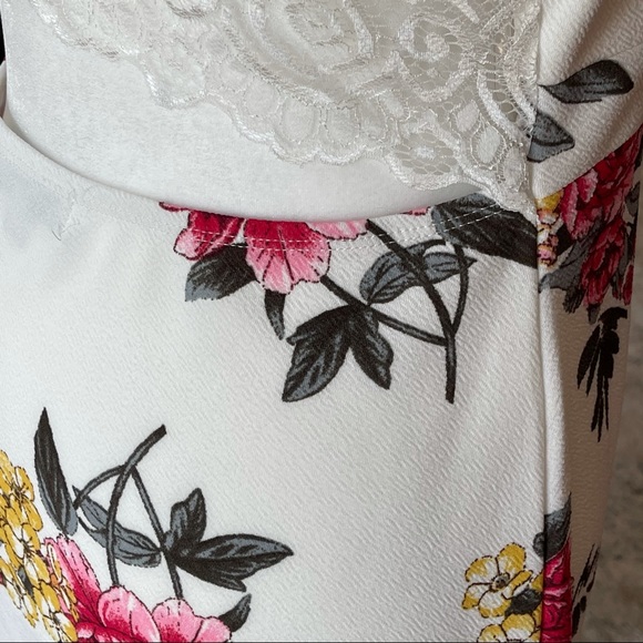 White Floral Cami Lace Backless Bodycon Midi Dress - Picture 10 of 11